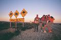 Reiseteilnehmer am Eyre Highway