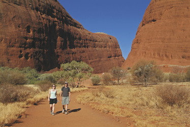 Beim Valley of the Winds Walk, ©©Tourism Australia/Tourism NT