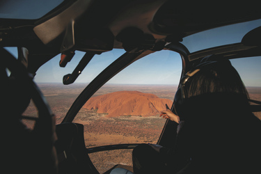 Blick auf Uluru, ©Tourism Australia