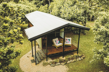 Cape Trib Farm, Cottage Abiu