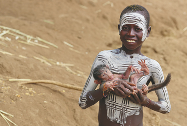 Junge vom Stamm der Karo, ©Thomas Kimmel, DIAMIR Erlebnisreisen