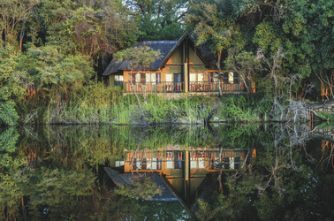 Namushahsa River Lodge