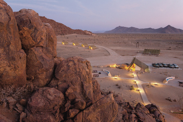 Quiver Desert Camp, ©copyright (c) taleni africa