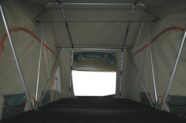 Blick in eines der Dachzelte