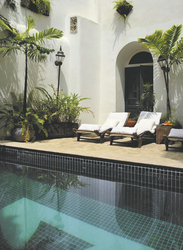 kleiner Pool in der Villa Bahia