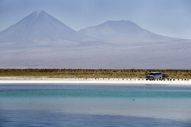 Lagune in der Atacama-Wüste