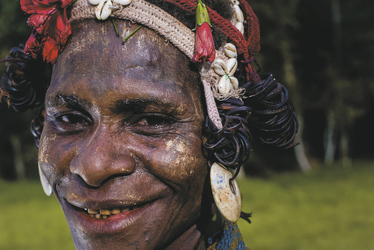 Stammesfrau in der mittleren Sepik Region, ©Philippe Gigliotti