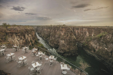 Blick auf dem Zambezi vom Lookout Café